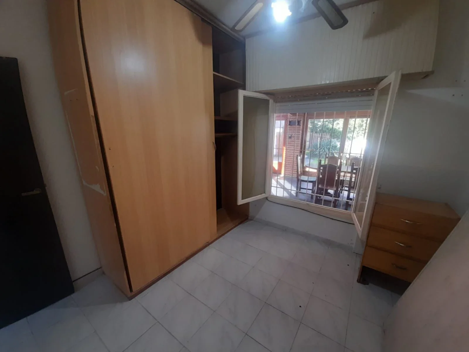 ALQUILER: PH de 3 Ambientes con Cochera, Patio y Quincho – Zona Constitución - Imagen 3