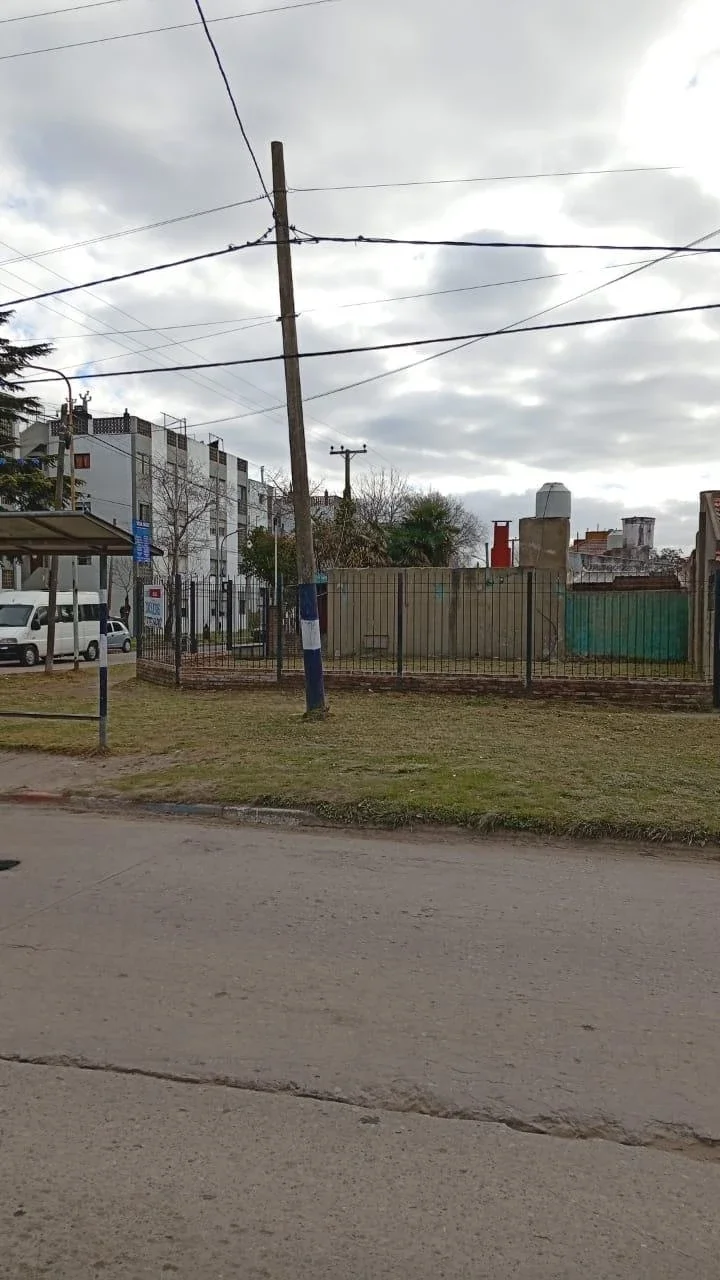 Terreno / Lote en venta de 198m2 ubicado en Barrio Aeroparque - Imagen 2