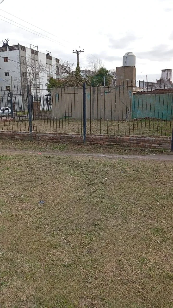 Terreno / Lote en venta de 198m2 ubicado en Barrio Aeroparque - Imagen 1