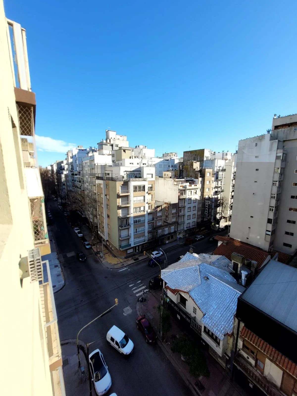 Venta Departamento 1 ambiente Dividido. A la calle. Zona Güemes - Imagen 4