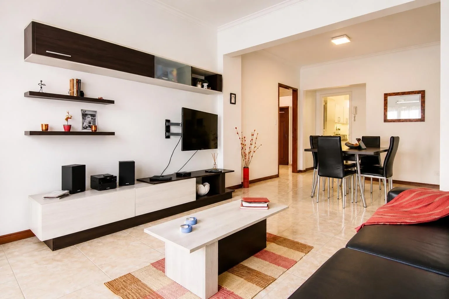 Venta Departamento 3 ambientes con Dependencia y Balcón. Zona Centro - Imagen 5