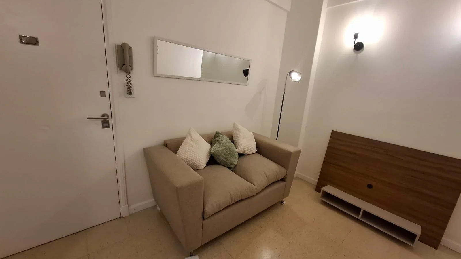 Venta Departamento 2 ambientes. Zona Plaza Colón - Imagen 4