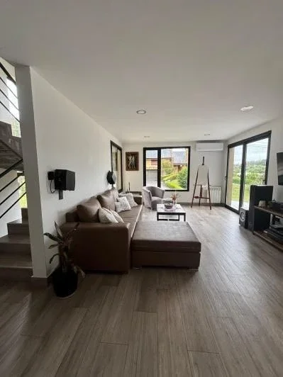Venta Importante Chalet 6 ambientes con Piscina. Sierra de los Padres - Imagen 3