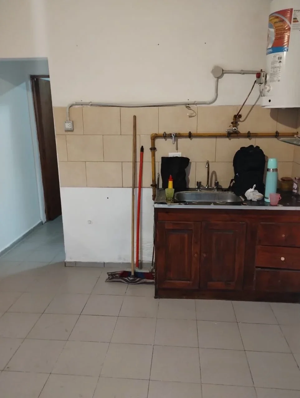 Venta 2 Viviendas en Amplio Lote. Zona Alfar - Imagen 4