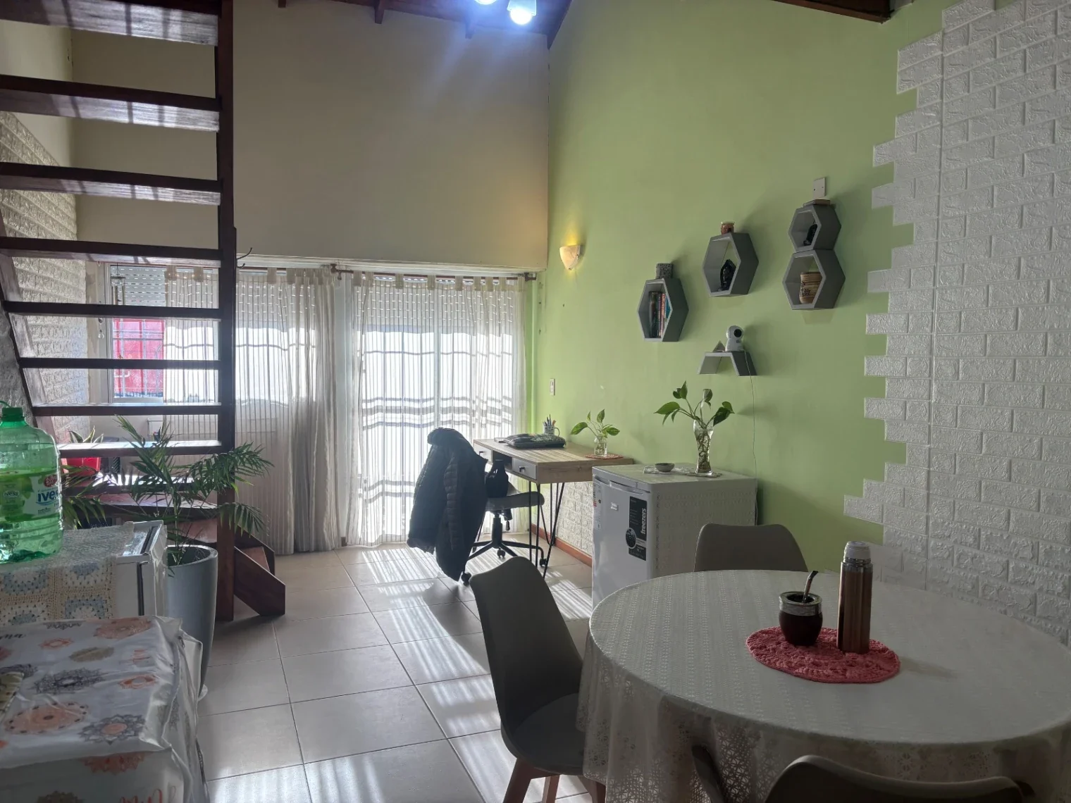 Venta PH 2 ambientes y Medio. Balcón al frente. San Cayetano - Imagen 4