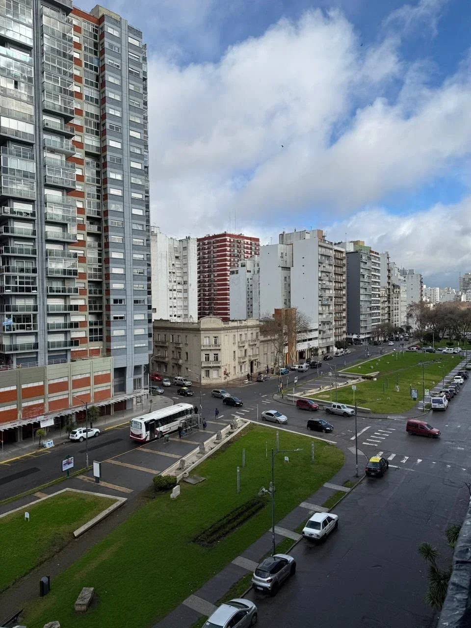 Venta Departamento 2 ambientes con Dependencia y Vista al Mar - Imagen 3