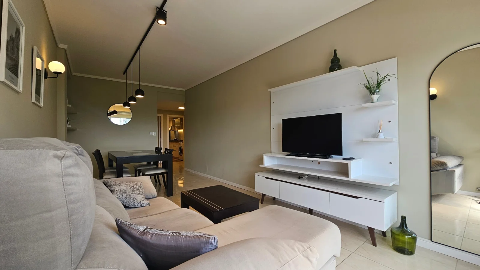 Venta Departamento 2 ambientes con dependencia y Balcòn a Plaza Colon - Imagen 5