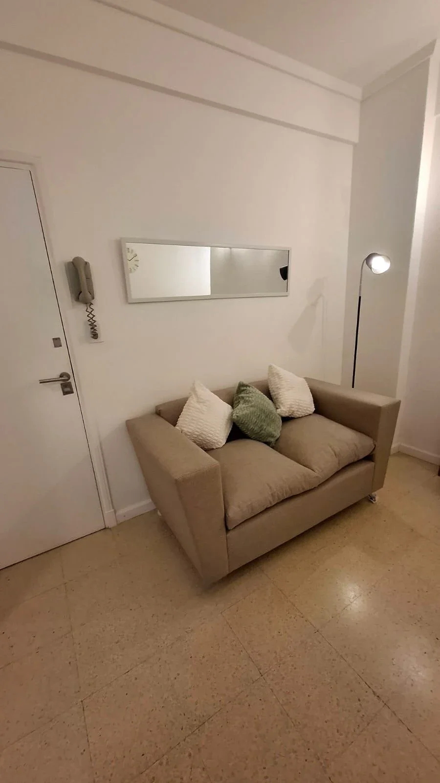 Venta Departamento 2 ambientes. Zona Plaza Colón - Imagen 5