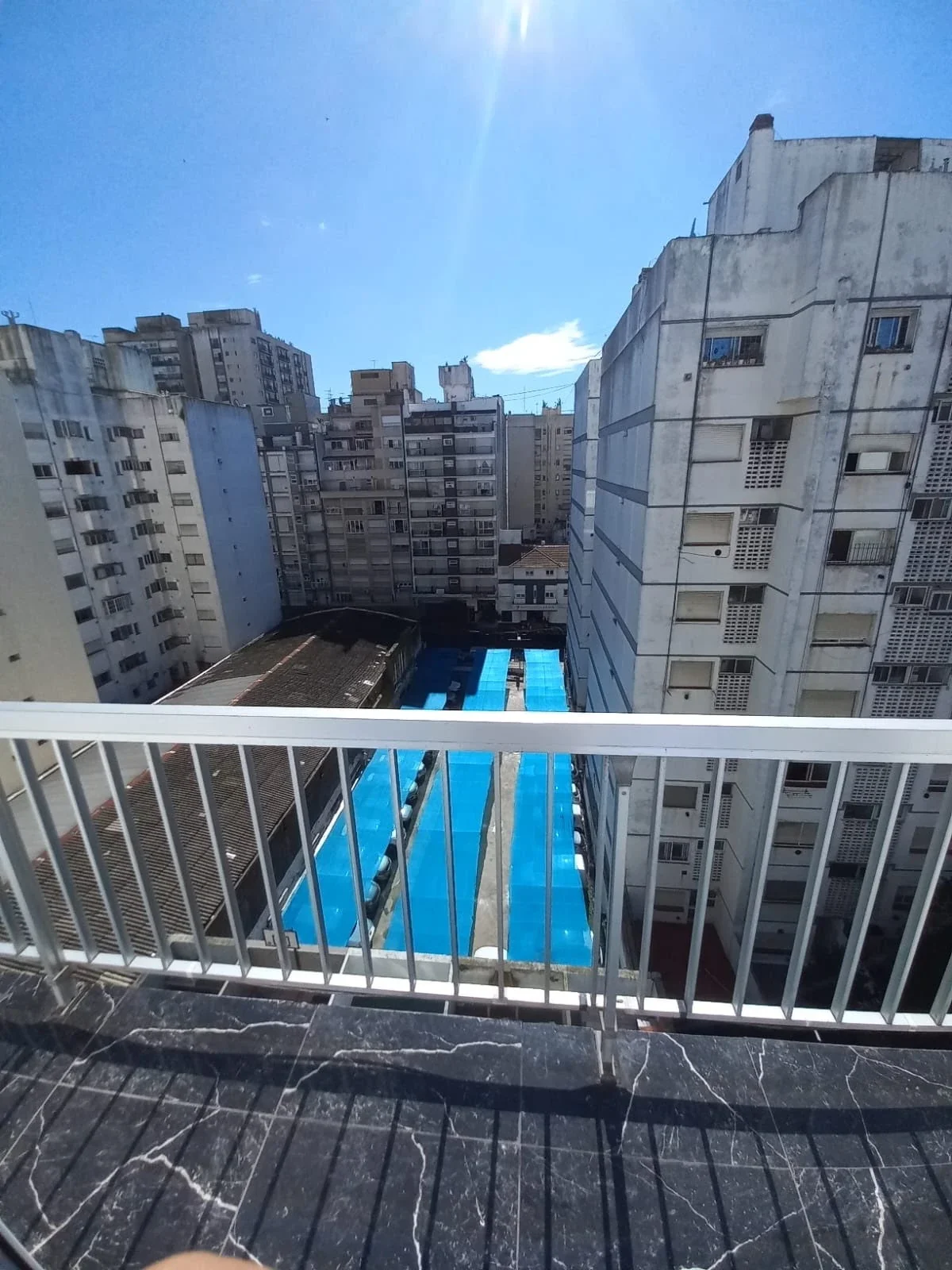 Venta Departamento 1 ambiente con Balcón y mucho Sol. Zona Aldrey - Imagen 1