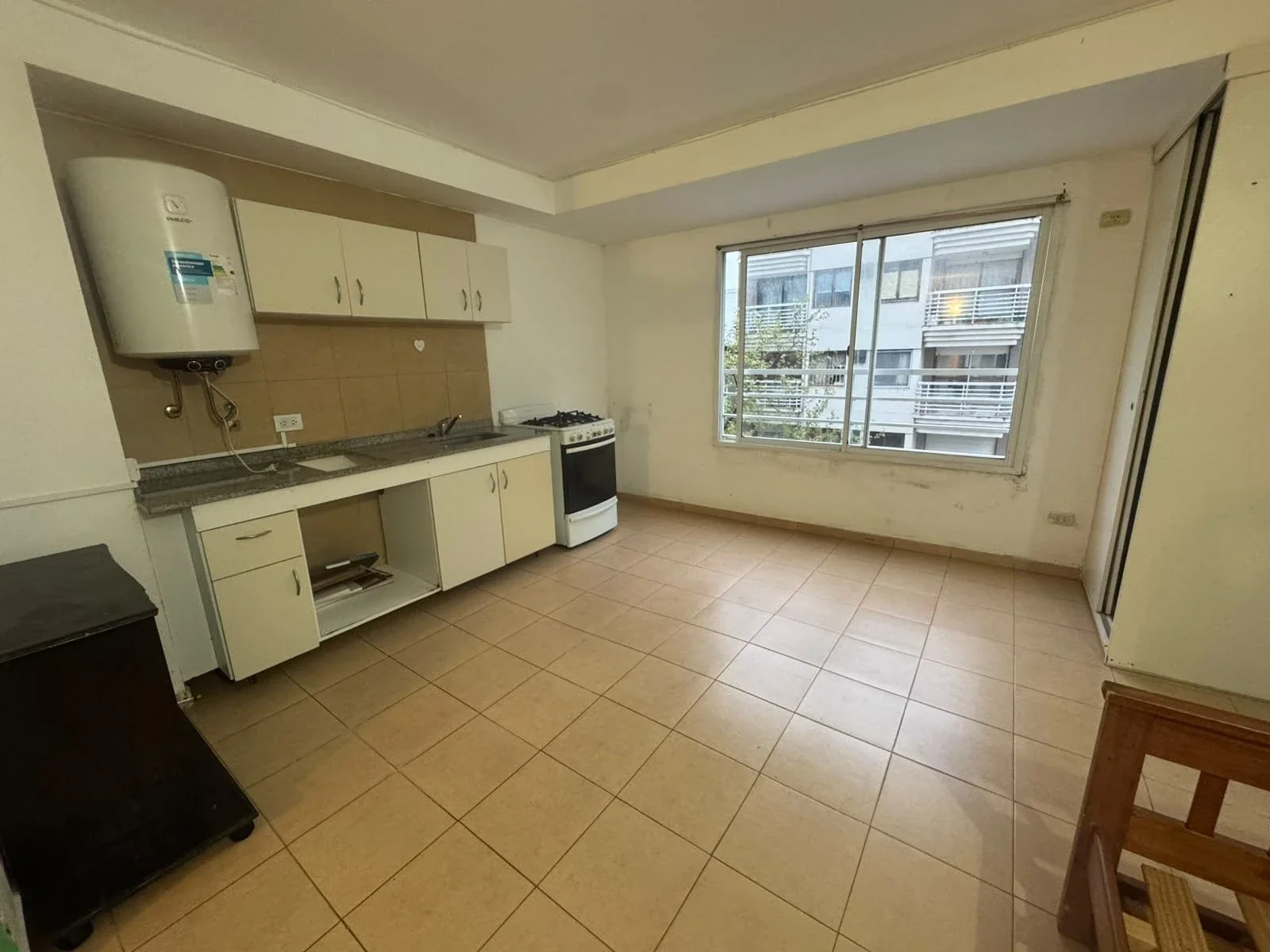 Venta Departamento 1 ambiente a la calle. Zona Chauvin - Imagen 4