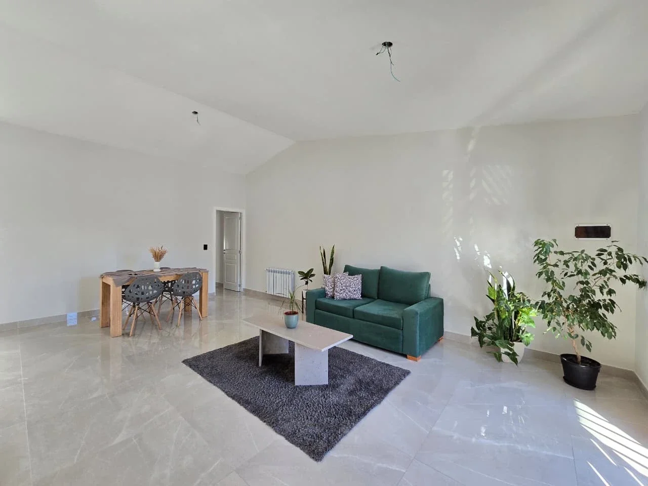 Venta PH 3 ambientes con Garage y parque. Zona Pompeya - Imagen 2