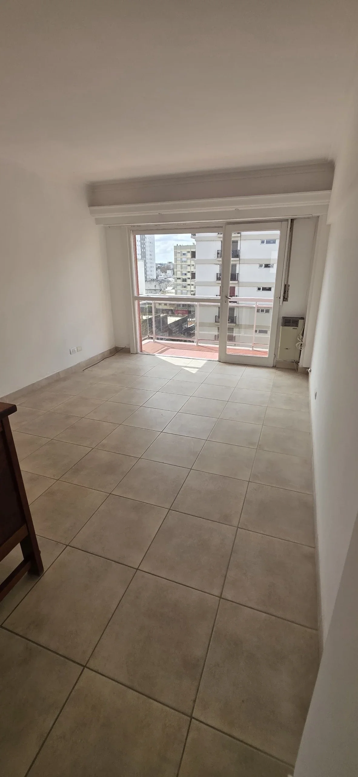 Venta Departamento 2 ambientes con Dependencia y Balcón. Zona Macrocentro - Imagen 5