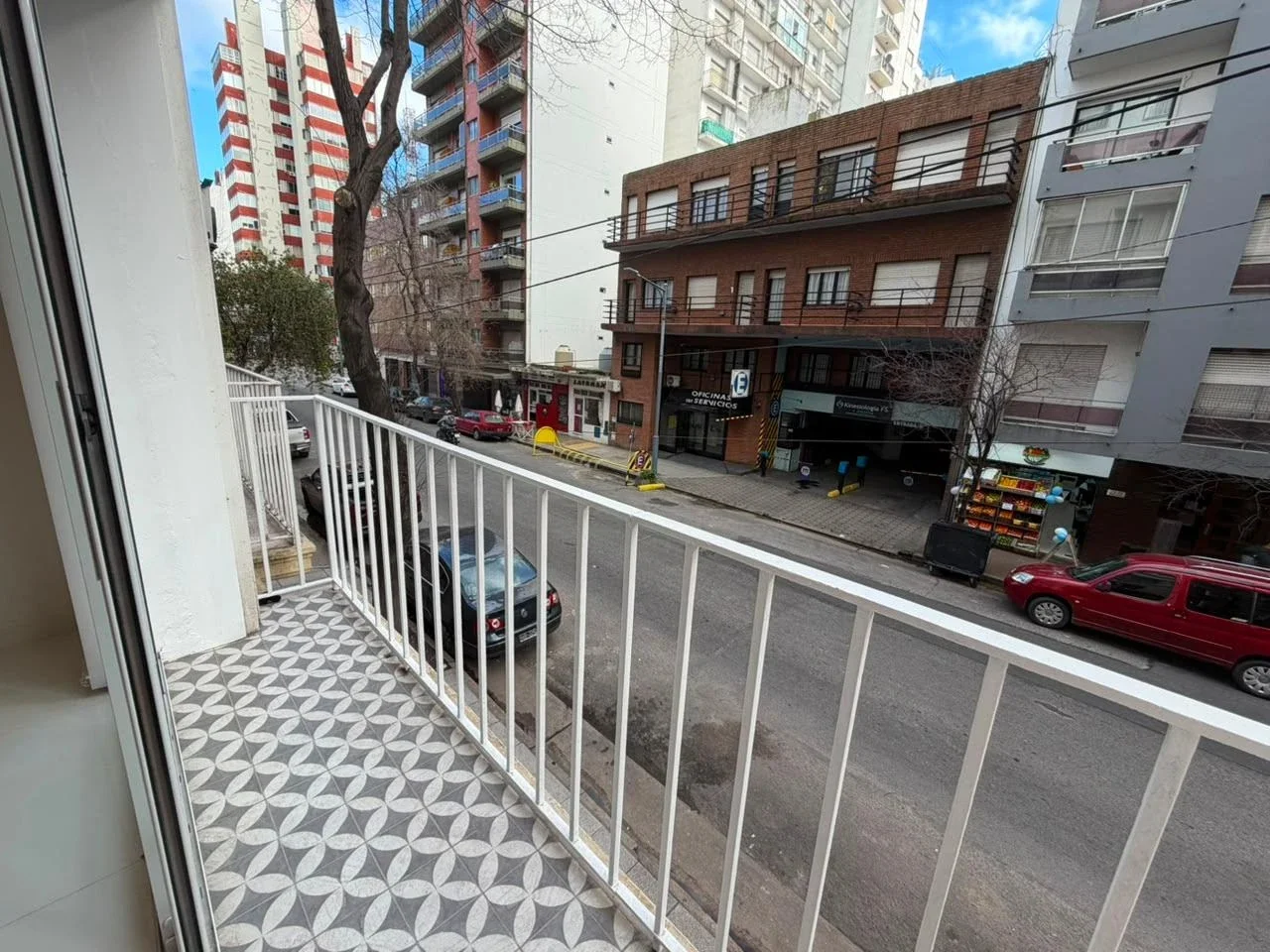 Venta Departamento 3 ambientes con Balcón al frente . Zona Centro - Imagen 4