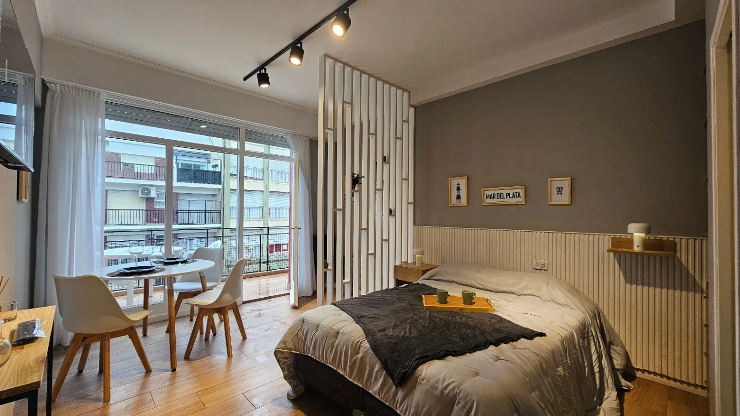 Venta Departamento 1 ambiente con Balcón terraza. Zona Plaza Colón - Imagen 2