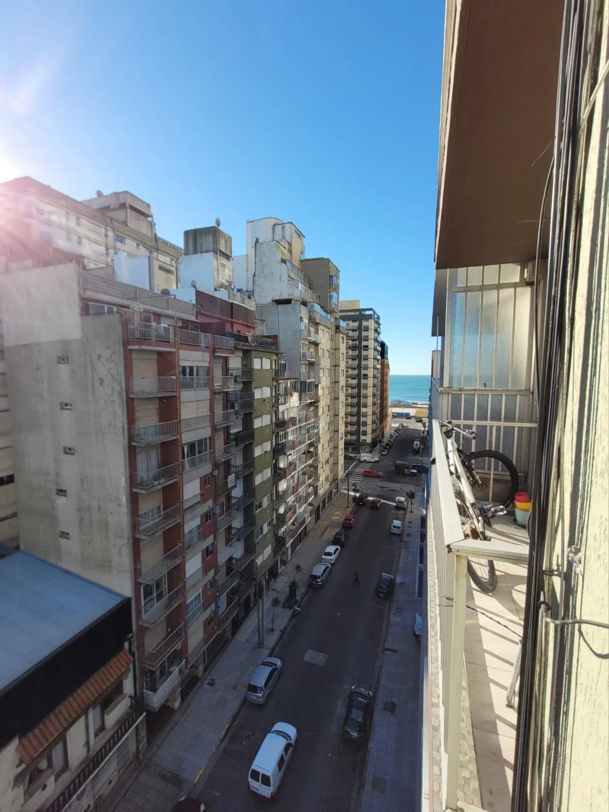 Venta Departamento 1 ambiente Dividido. A la calle. Zona Güemes - Imagen 3