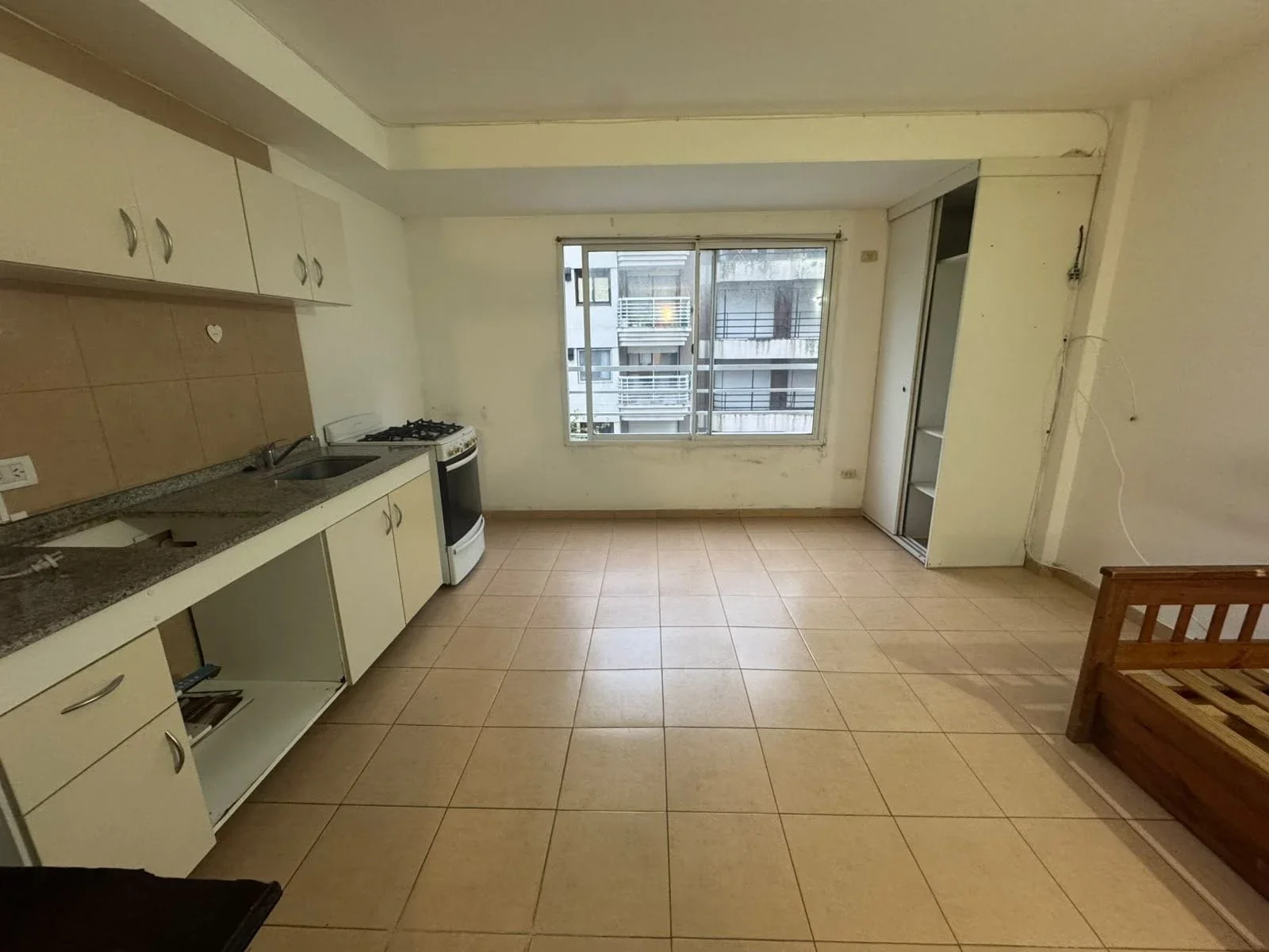 Venta Departamento 1 ambiente a la calle. Zona Chauvin - Imagen 5