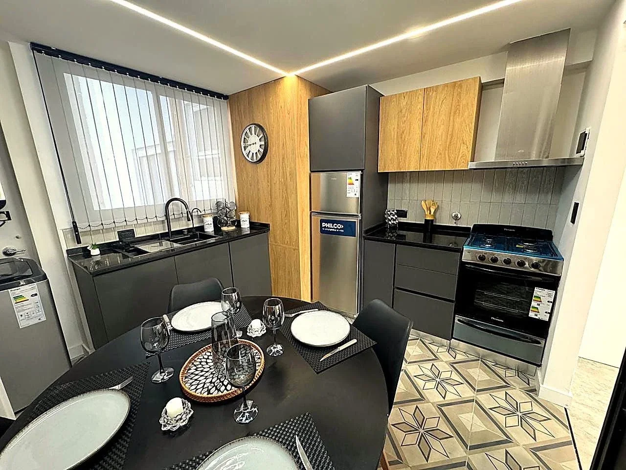 Venta Departamento 3 ambientes con Balcón a la calle. Zona Centro - Imagen 5