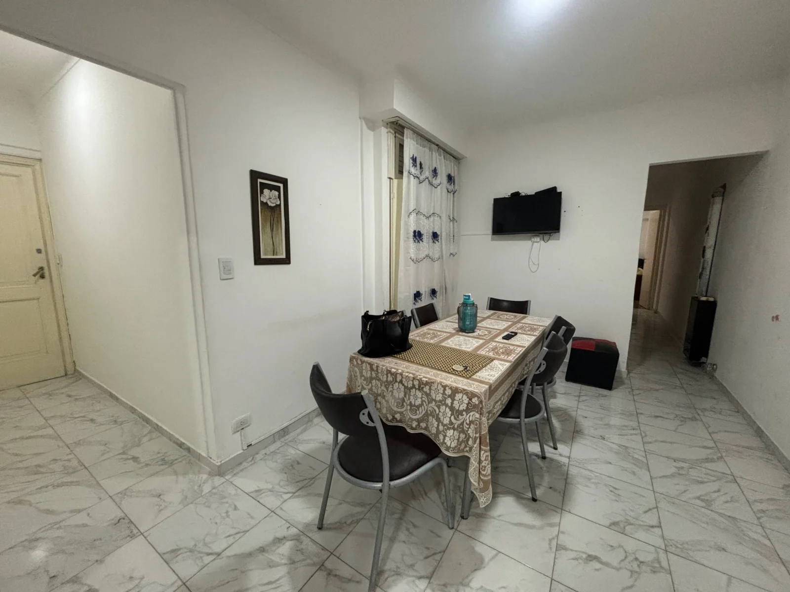 Alquiler 24 meses Departamento 3 ambientes con Patio. Zona Centro - Imagen 3