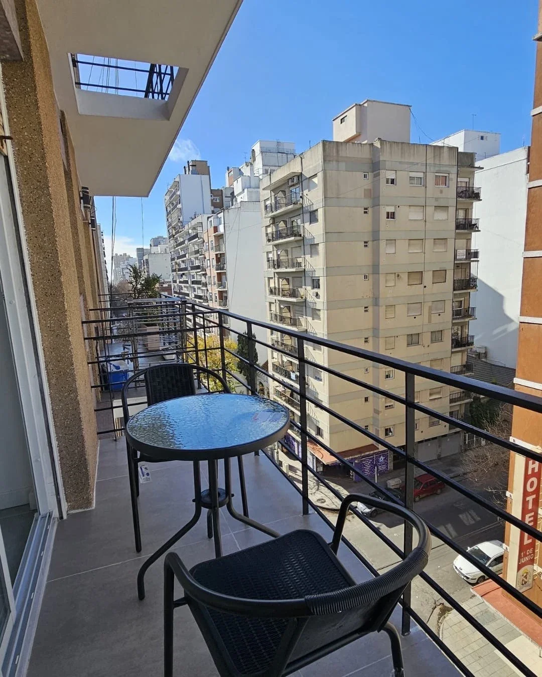Venta Departamento 3 ambientes. Balcón al Frente. Zona Plaza Mitre - Imagen 1