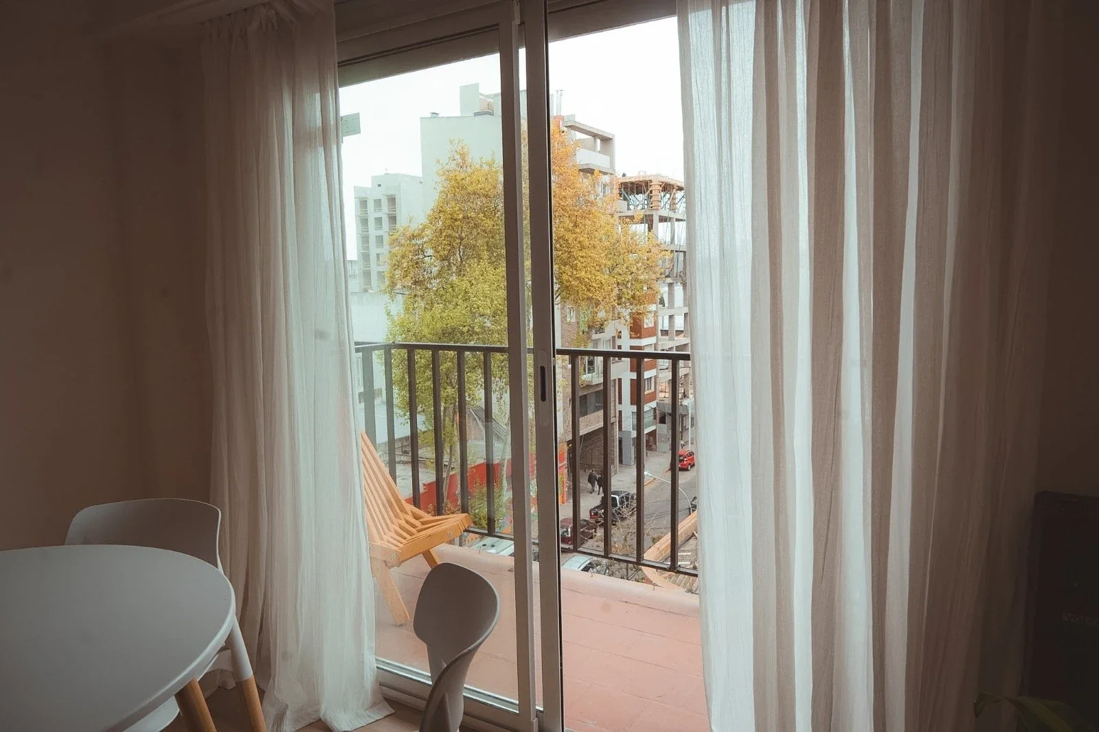 Venta Departamento 1 ambiente a la calle con Balcón. Zona Aldrey - Imagen 4