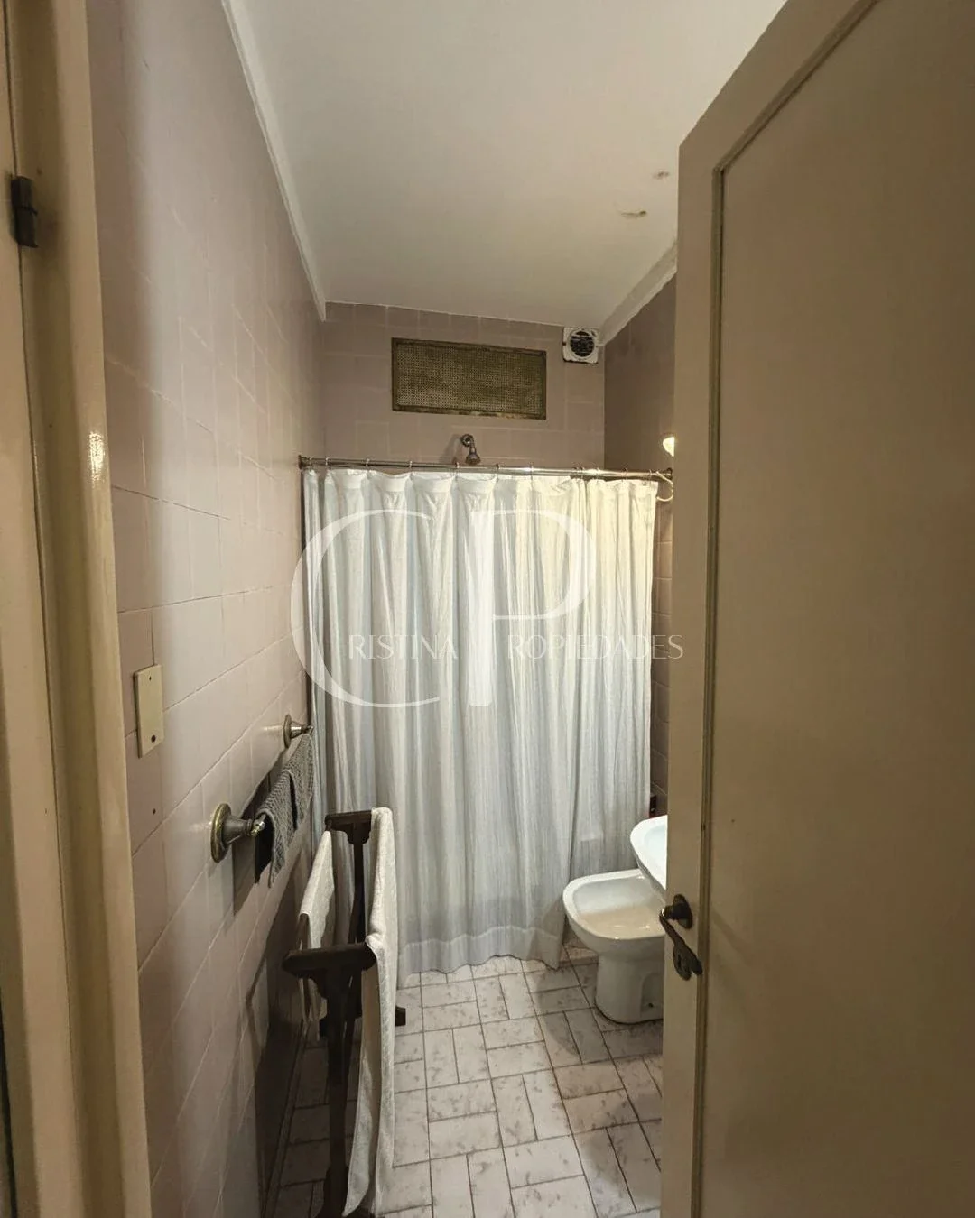 Hermoso departamento en venta de 3 ambientes en Recoleta - Imagen 4