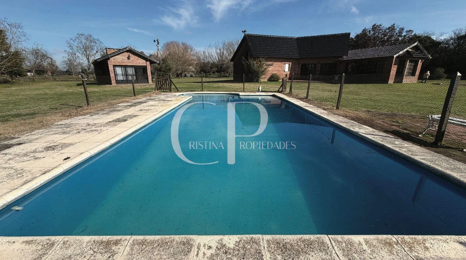Campo en venta de 180000m2 ubicado en Mercedes - Imagen 2