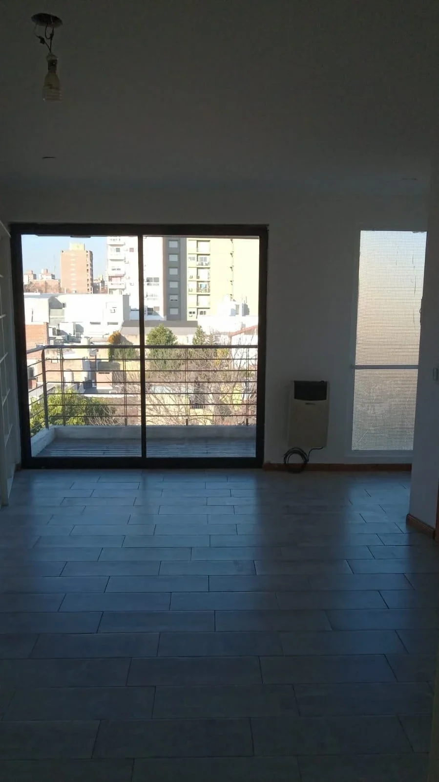 Dpto en ALQUILER-Monoambiente c/balcón-Zona Medicina-Riccheri 1400- GAS NATURAL - Imagen 1
