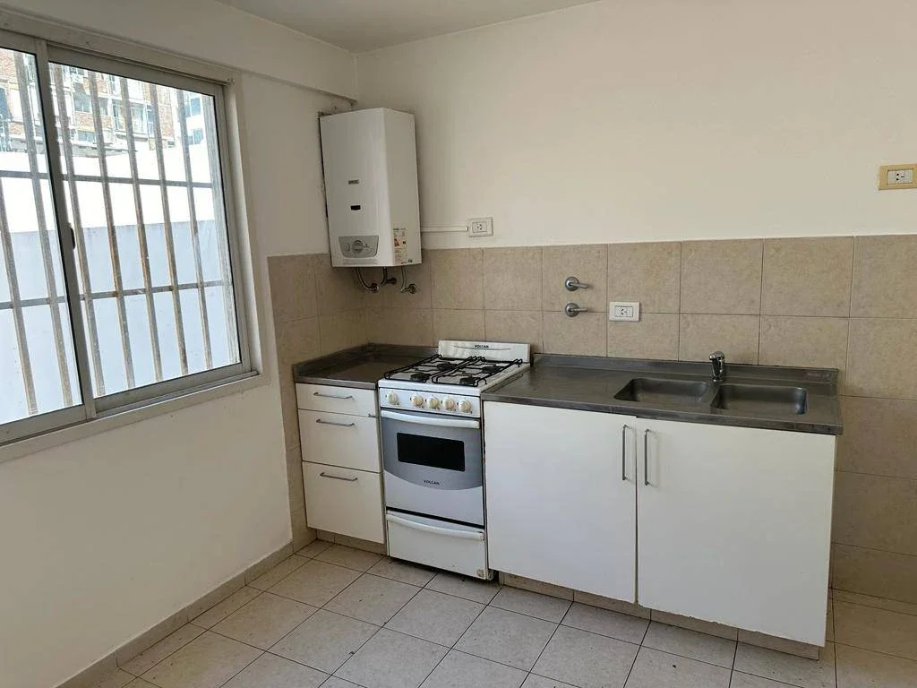EN VENTA Departamento 2 dorm con PATIO EXCLUSIVO - 3 de febrero al 500, Rosario - Imagen 5