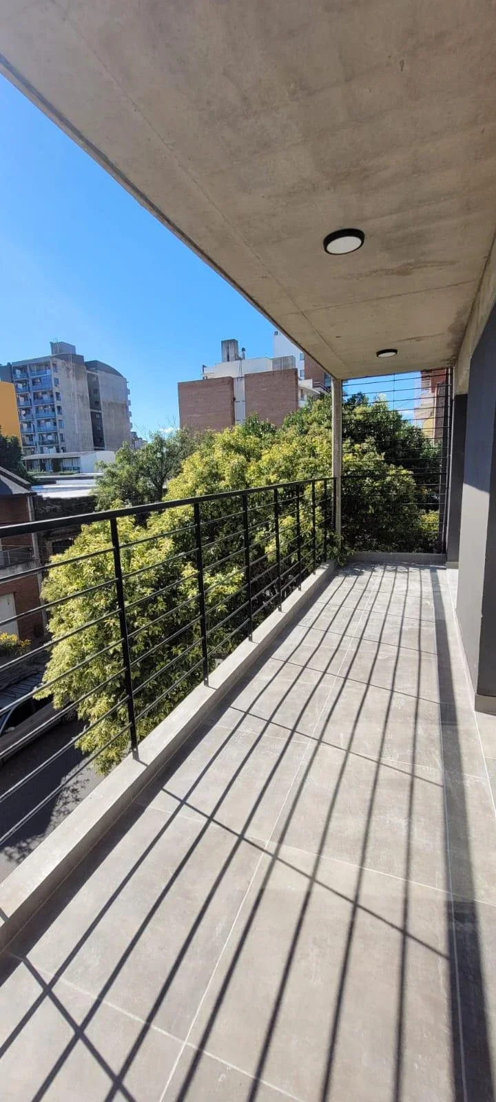 Depto EN VENTA - 1 dorm. c/Balcón AL FRENTE+ Cochera - Rep. de la Sexta, Rosario - Imagen 1