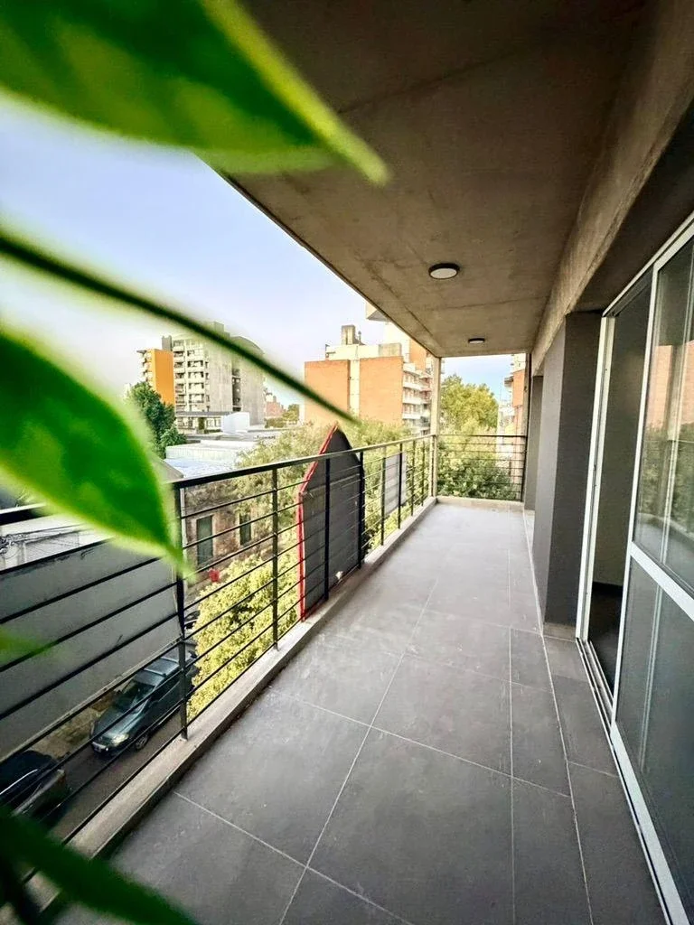 Depto EN VENTA - 1 dorm. c/Balcón AL FRENTE+ Cochera - Rep. de la Sexta, Rosario - Imagen 2