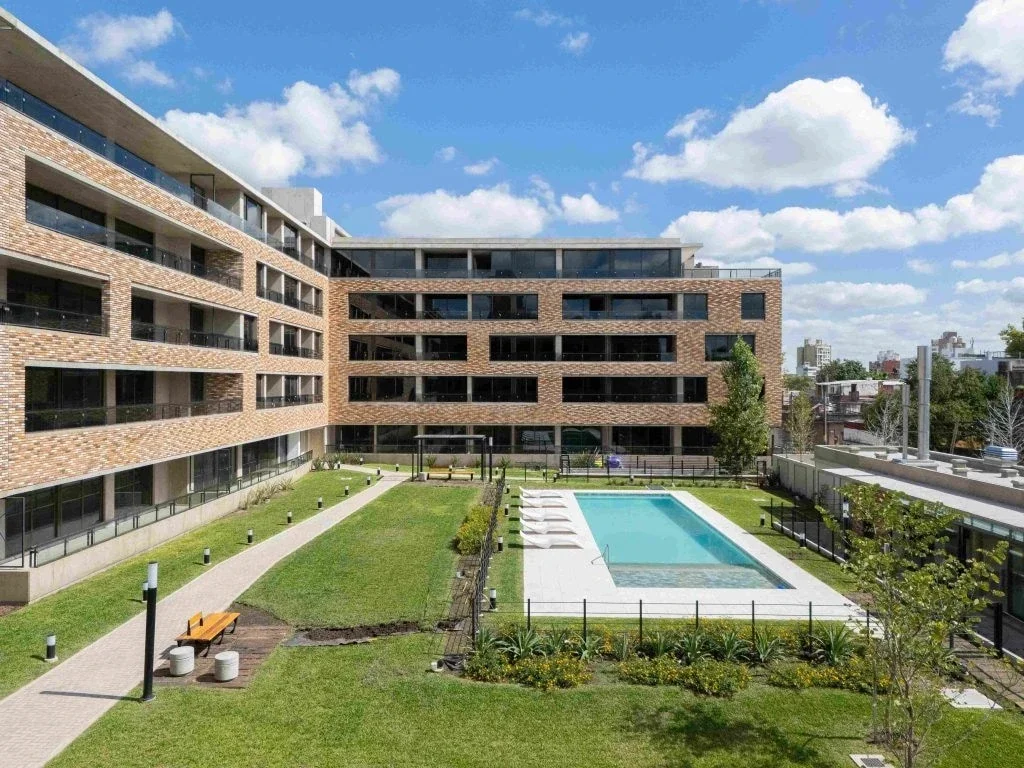 EN VENTA - Departamento de 3 dorm.+ TERRAZA EXCLUSIVA- Av. Carballo 842, Rosario - Imagen 3