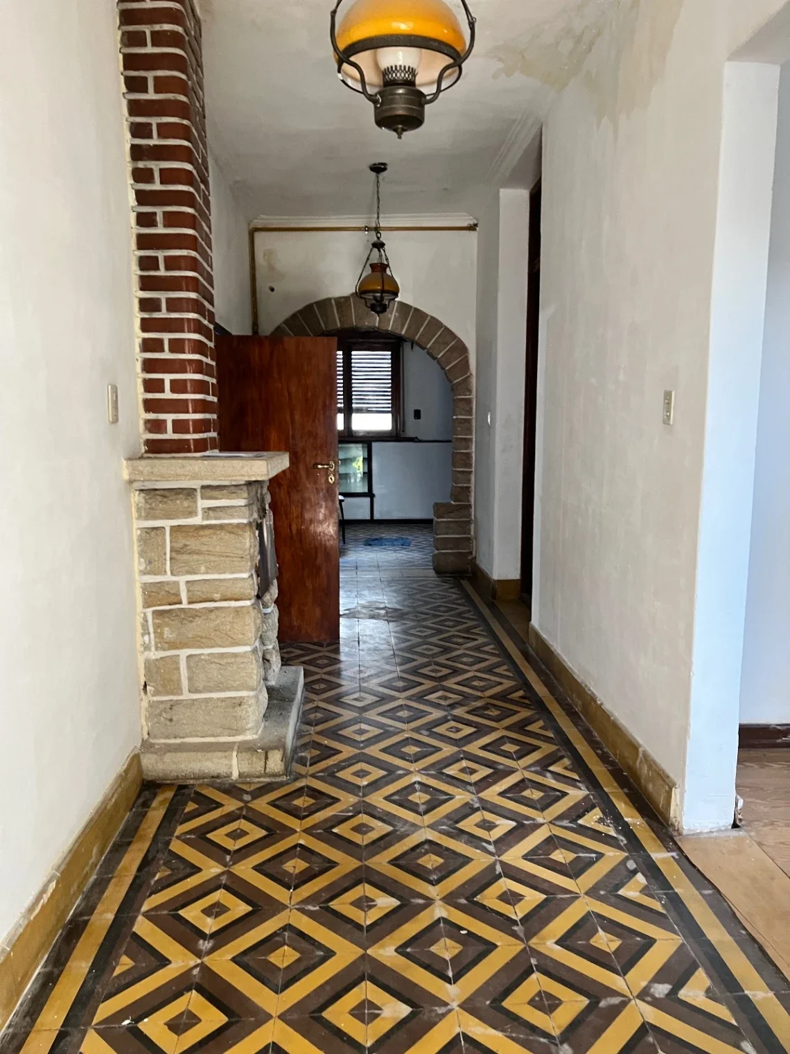 Chalet en venta c/ cochera en Macrocentro - Imagen 4