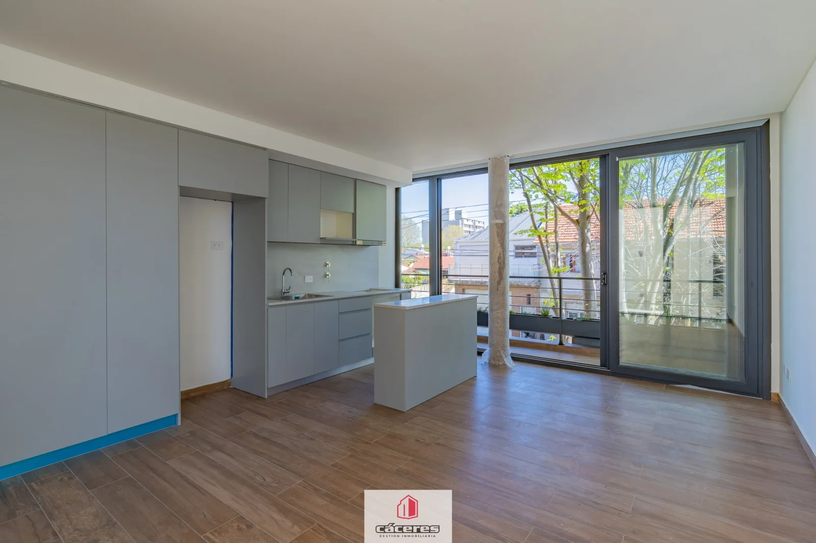 Semipiso 2 ambientes en venta c/ cochera y baulera en Barrio La Perla Norte - Imagen 2