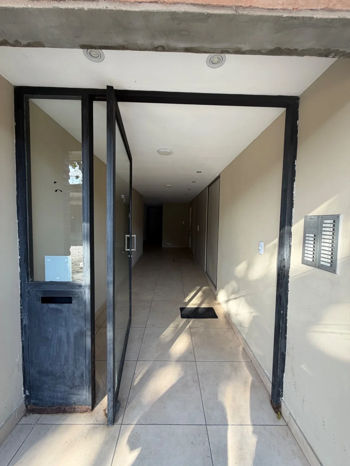 Departamento Venta 1 dormitorio frente c/balcón Miguel Lillo 590 Apto Crédito 1A - Imagen 2