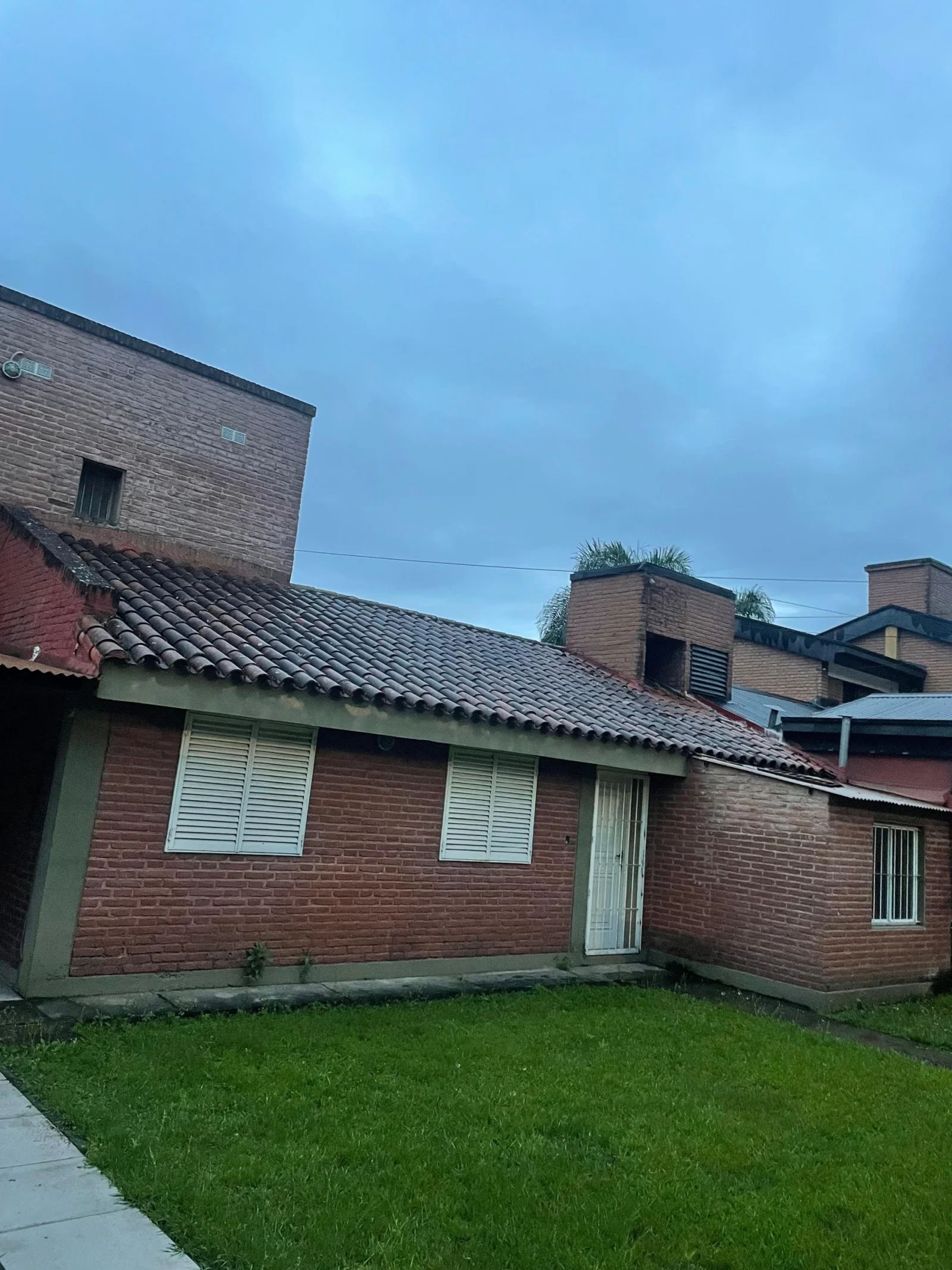 Casa en venta c/ cochera en Yerba Buena - Imagen 3