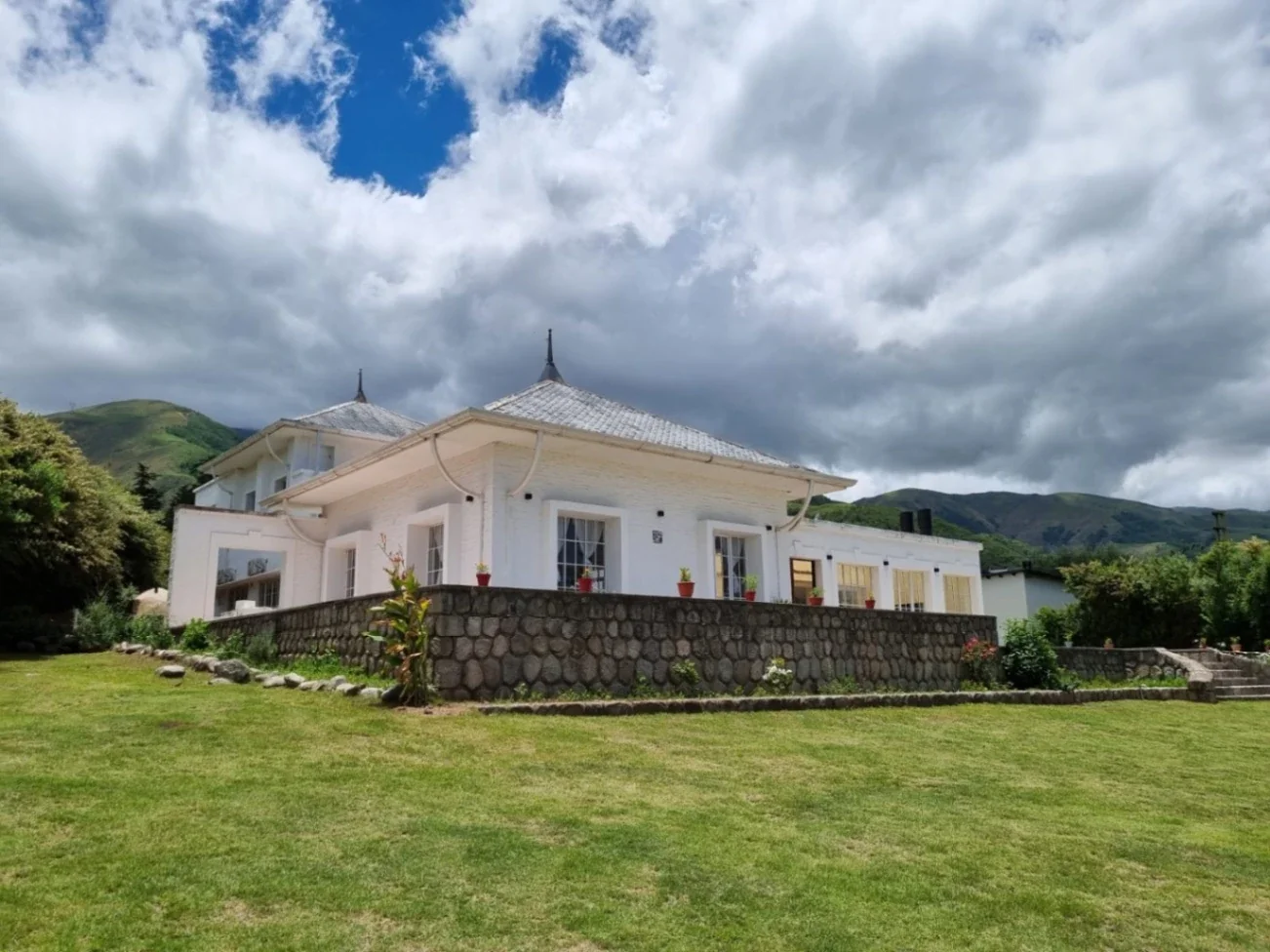 Casa Venta La Quebradita, Tafí del Valle,Tuc. 5dor., 4baños, toill., pileta, SUM - Imagen 2