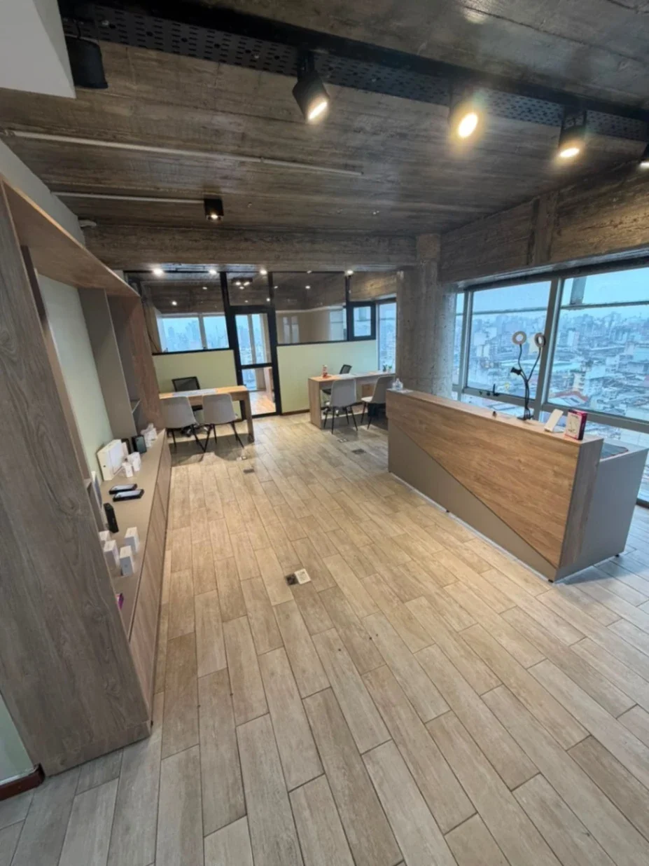 Oficina en Venta Piso 19 frente San Martín 930 SMT. Escritura. Apto Crédito. Op. - Imagen 3