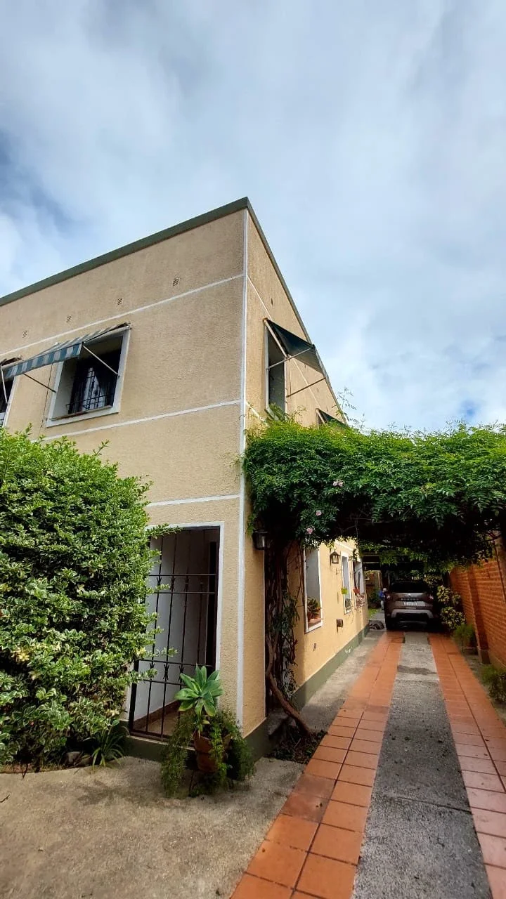 Casa Venta c/coch Castelli 624 Villa Luján 5 dorm., 2 baños, jardín.Apto Crédito - Imagen 1