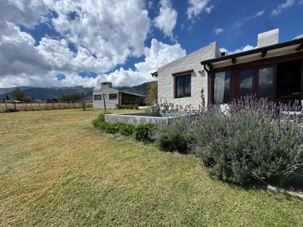 Increíble Casa en venta Las Siringuillas, Tafí del Valle.Fte.al lago, 4D, pileta - Imagen 3
