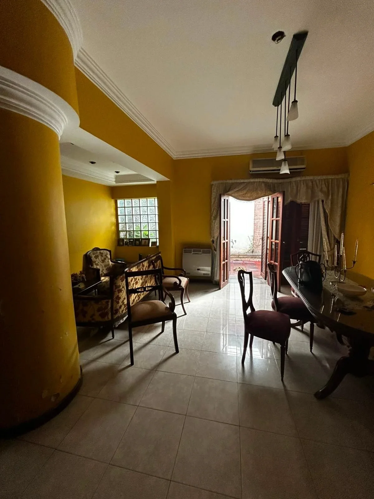Casa en venta c/ cochera en Otros Barrios - Imagen 2