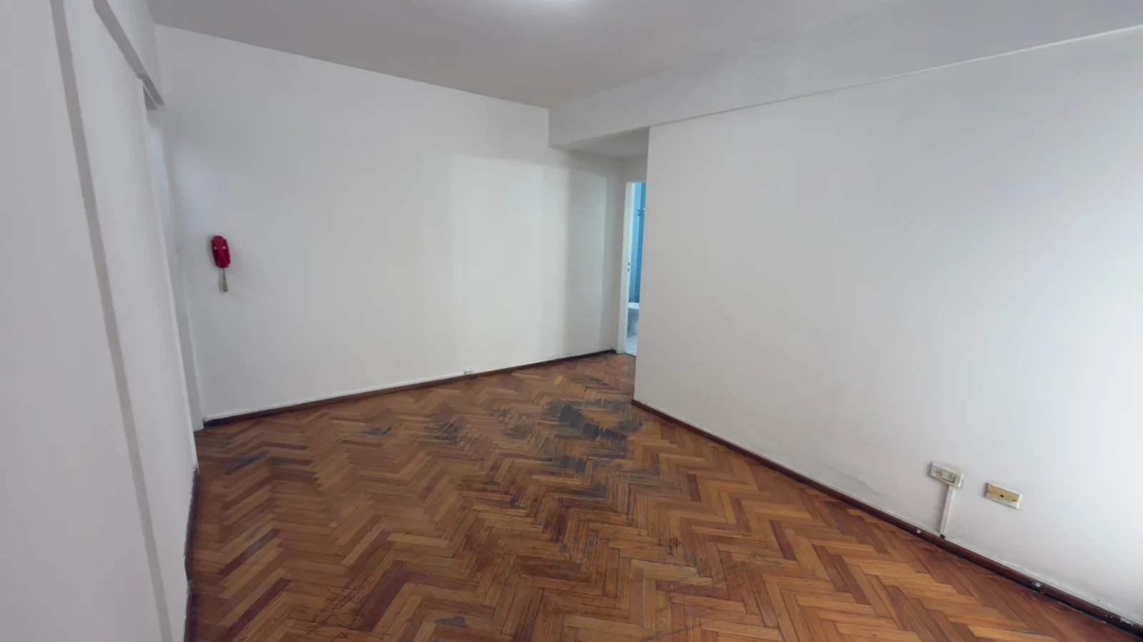 2 Ambientes en la mejor ubicacion de Recoleta. OPORTUNIDAD - Imagen 2