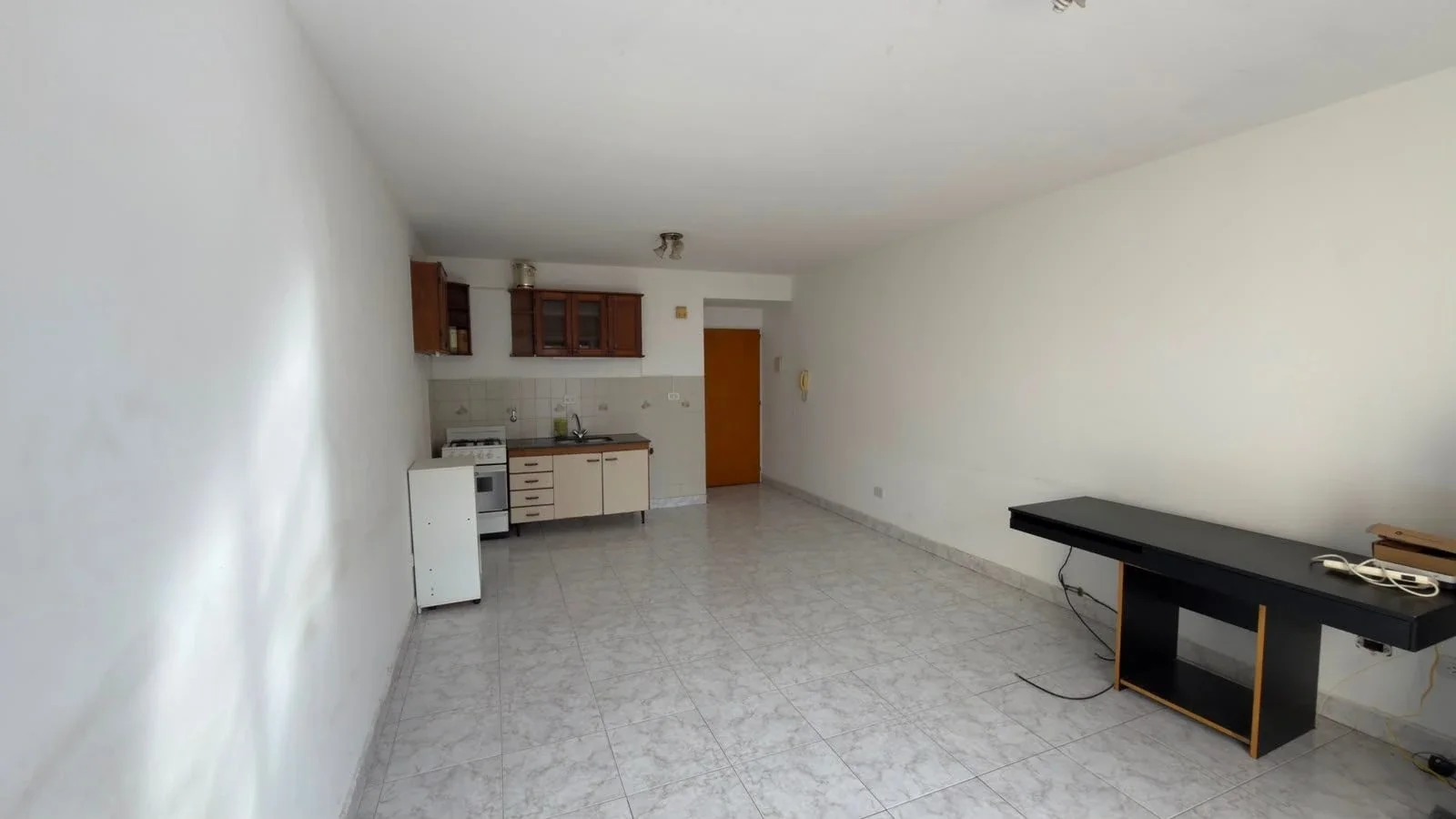 HERMOSO MONOAMBIENTE CON BALCON, POSEE PILETA Y VIGILANCIA!!! - Imagen 3