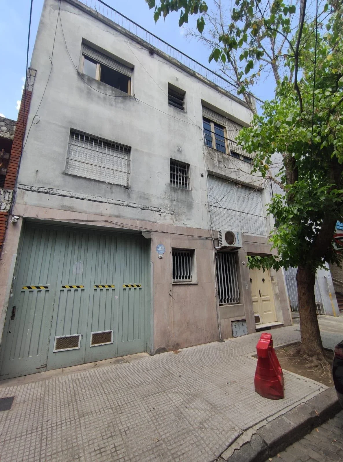 VENTA PH AL FRENTE, 1er piso por escaleras 63 m2, APTO CREDITO!!! - Imagen 1