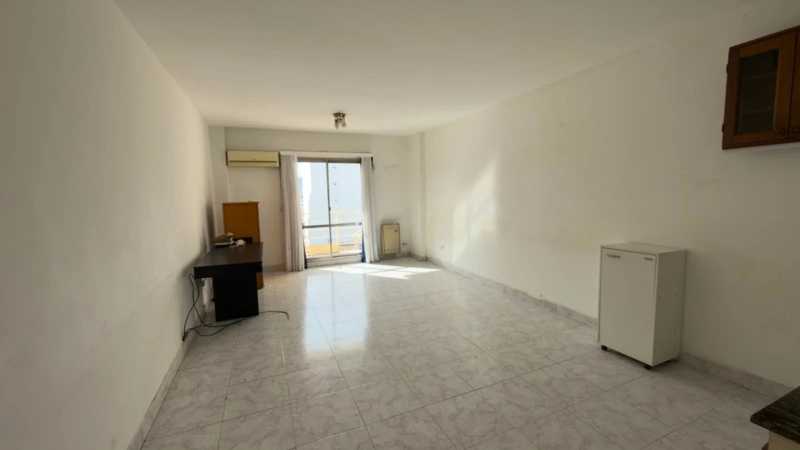 HERMOSO MONOAMBIENTE CON BALCON, POSEE PILETA Y VIGILANCIA!!! - Imagen 5