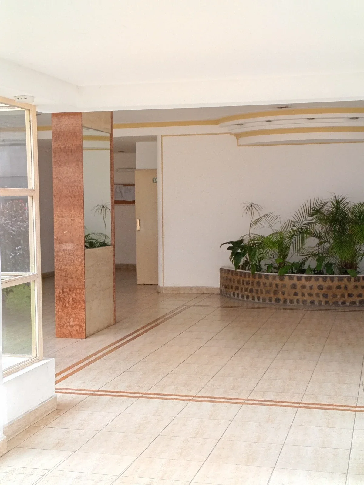 HERMOSO MONOAMBIENTE CON BALCON, POSEE PILETA Y VIGILANCIA!!! - Imagen 3