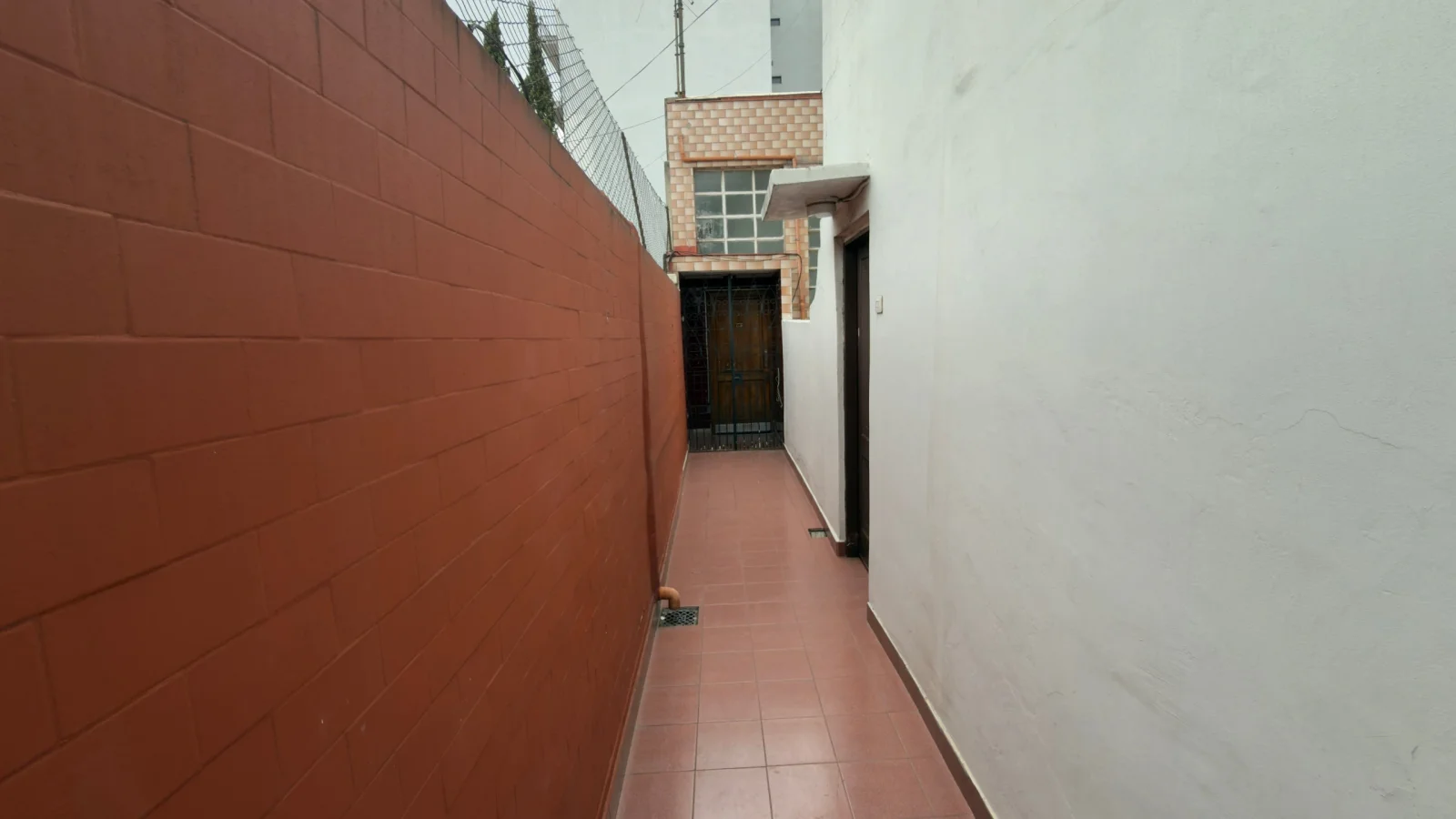 PH CON TERRAZA, PARRILLA, EN BUEN ESTADO!!! LISTO PARA INGRESAR - Imagen 3