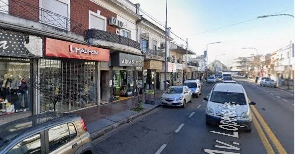 VENTA LOCAL SOBRE Av. LOPE DE VEGA!!! - Imagen 1