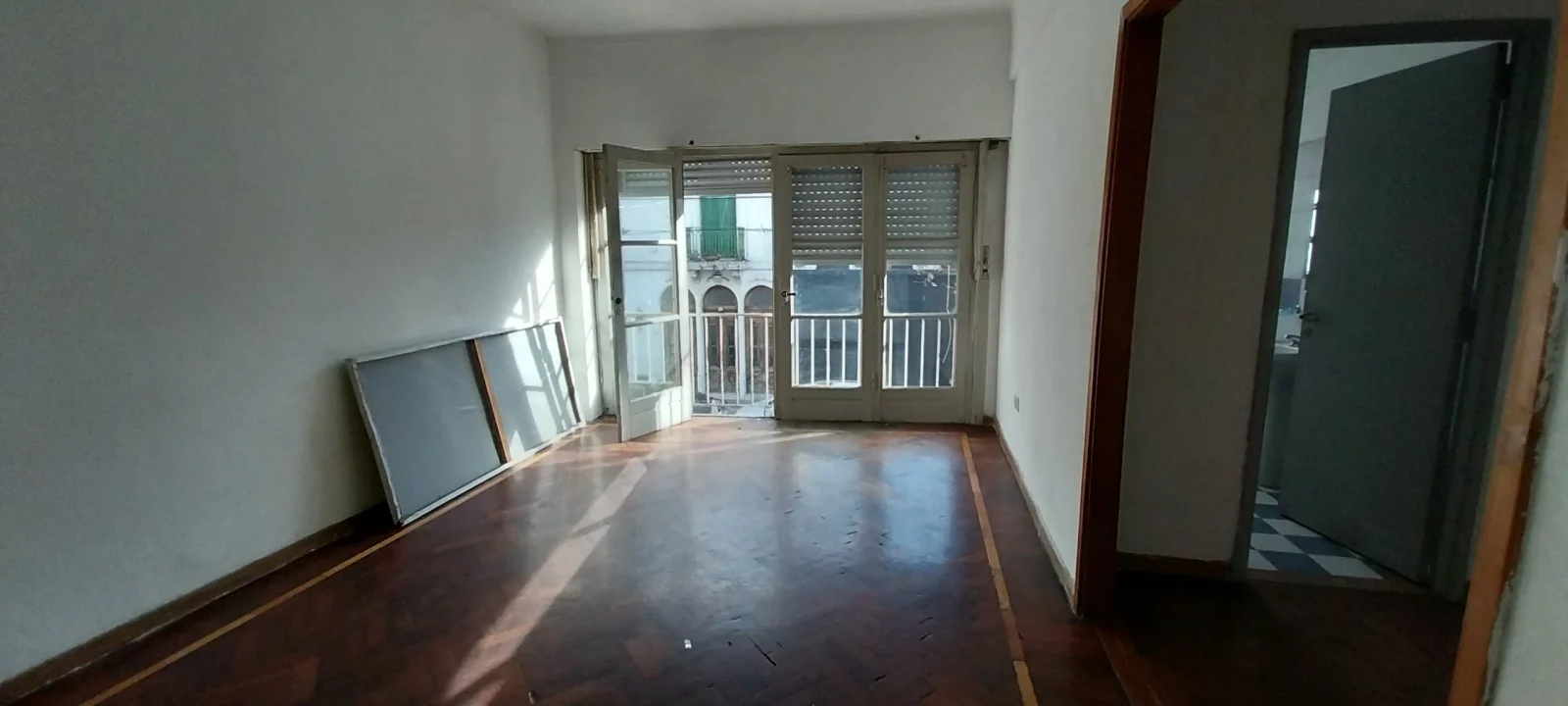 VENTA PH AL FRENTE, 1er piso por escaleras 63 m2, APTO CREDITO!!! - Imagen 2