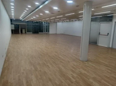 ALQUILER - EDIFICIO 552 m2 - LOTE PROPIO a mts del OBELISCO!!! - Imagen 2