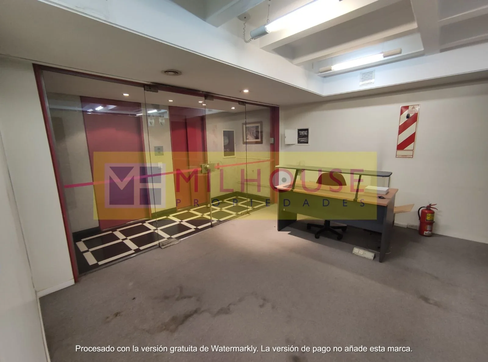 Excelente Oficina 140 m2 a mts. del Obelisco!!! 6to PISO. - Imagen 1
